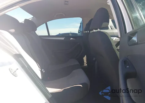 2017 Volkswagen Jetta 1.4T S из США, поврежденный, VIN 3VW2B7AJ4HM327008